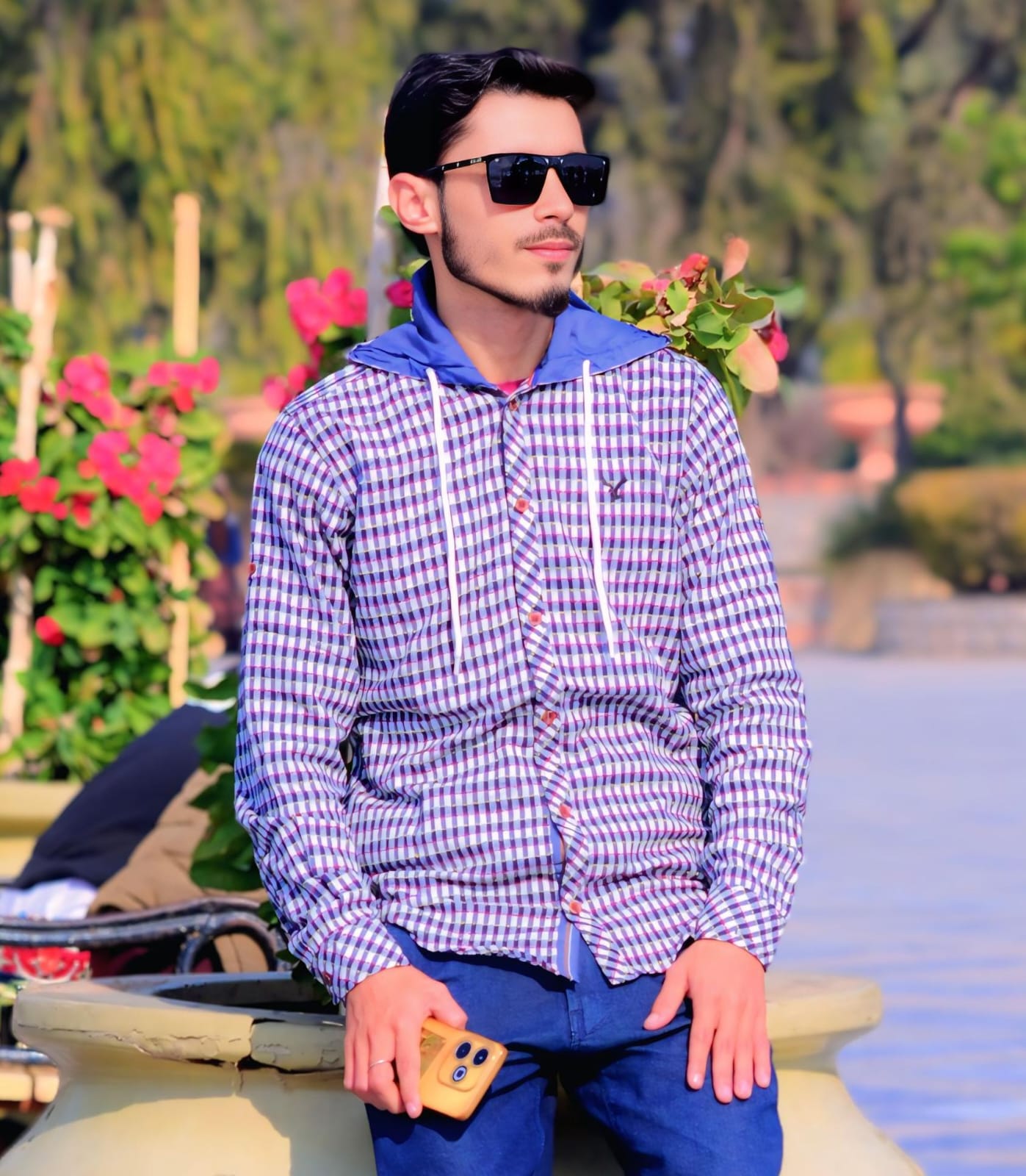 Mujahid-ALI